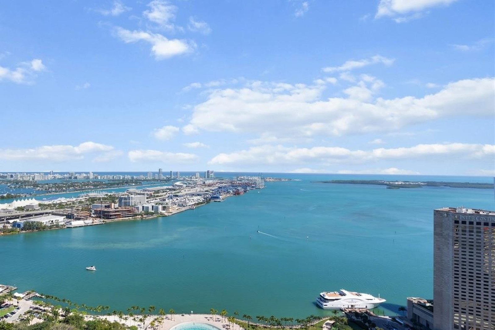 Biscayne Bay from a Miami high rise sold by Team Hsu